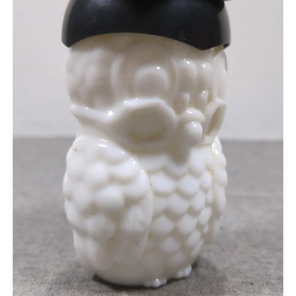 Vtg Avon White Milk Glass Graduate Black Mortarboard Eyeglasses Owl Empty Bottle